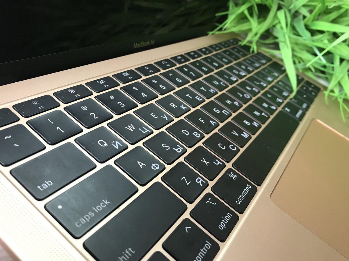 Лазерная гравировка клавиатуры MacBook